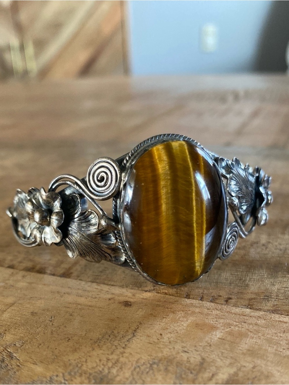 Vintage Felicia Design Sterling Silver Tiger's Eye Cuff Bracelet Floral 925
